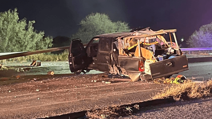 Paisanos accidentados en la Carretera 57