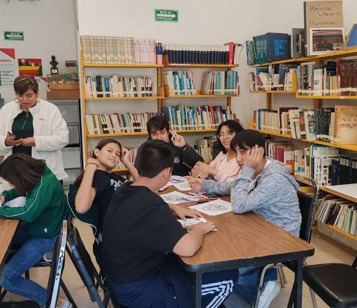 Taller “El Arte de Ser Tú” promueve entre los adolescentes la autoestima y toma consciente de decisiones