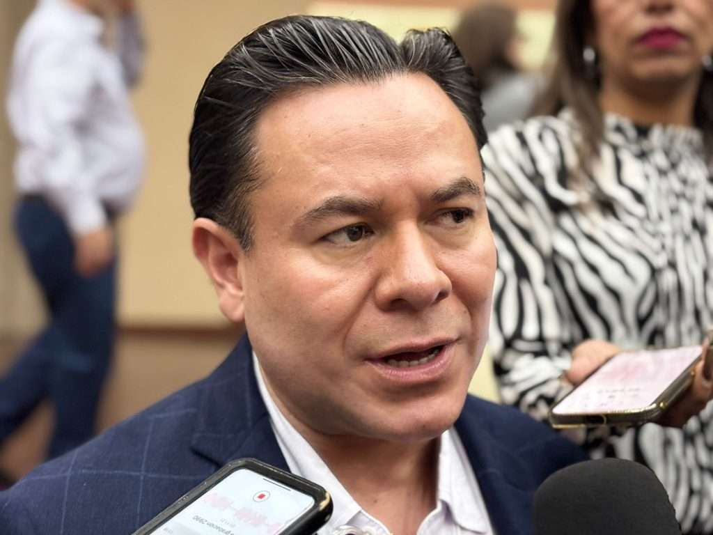 Ningún alcalde de Coahuila ha solicitado apoyo por inseguridad; Sergio Sisbeles