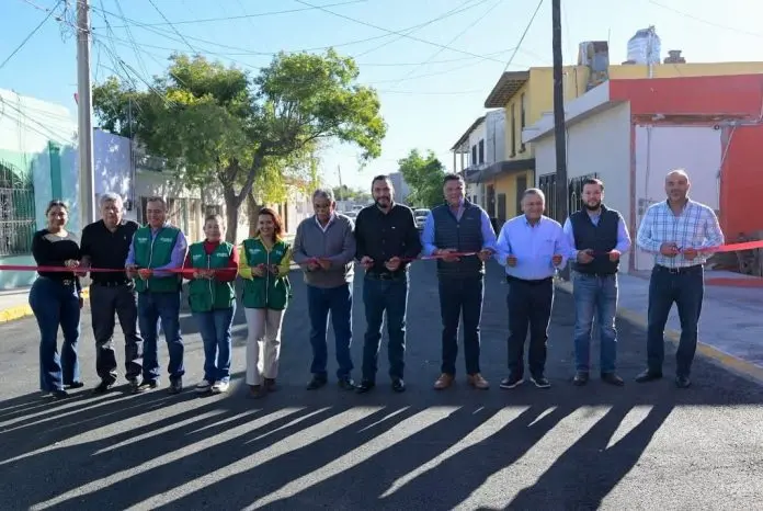 Entrega alcalde Carlos Villarreal obra de recarpeteo en la Privada Buenos Aires