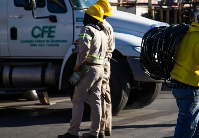 Después de 8 horas sin energía eléctrica por trabajos de mantenimiento de la CFE, Múzquiz volvió a la normalidad.