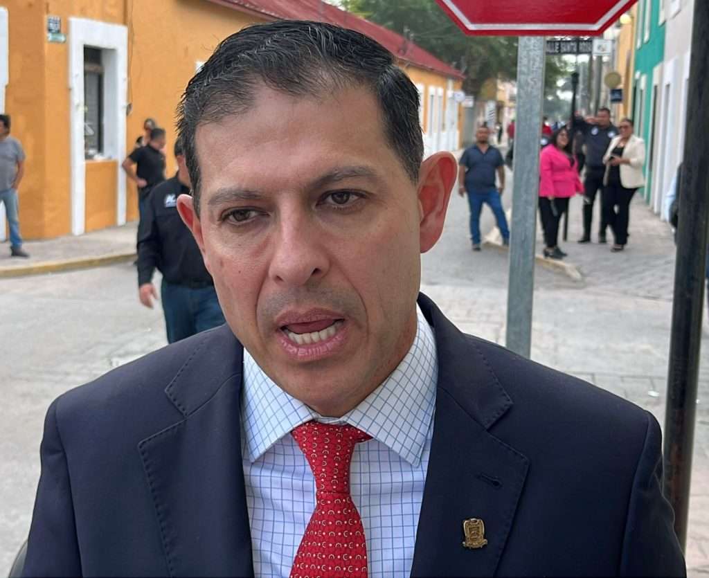 El rector de la UAdeC, Octavio Pimentel Martínez, destacó los avances en infraestructura académica y el fortalecimiento del programa de Pase Directo