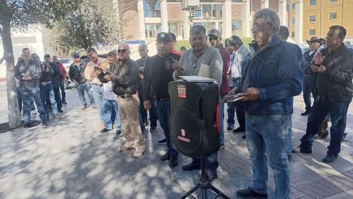 Miles de extrabajadores de Altos Hornos de México enfrentan actualmente una nueva problemática con el Instituto Mexicano del Seguro Social (IMSS), al denunciar la negativa de la institución para reconocer sus incapacidades parciales permanentes (IPP), situación que ha derivado en una ola de reclamos legales y la exigencia de una pronta intervención de las autoridades laborales y de salud.