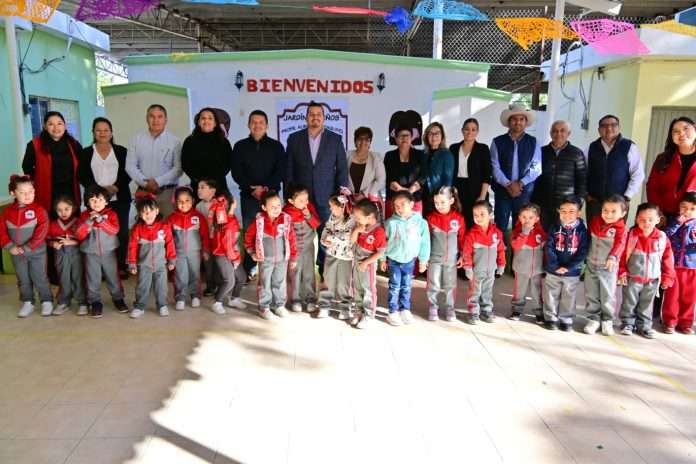 San Buenaventura promueve cultura cívica en planteles escolares