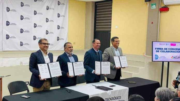 Firma municipio convenio de colaboración con el TEC Acuña