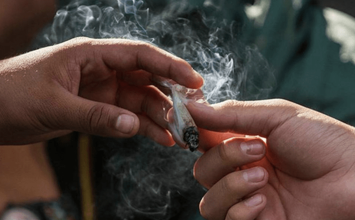 Disminuye 20% el consumo de drogas en menores de Monclova