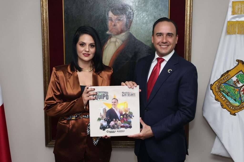 Gobernador Manolo Jiménez entrega Segundo Informe de Gobierno en el Congreso del Estado