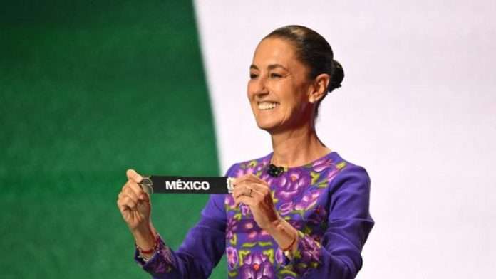 Claudia Sheinbaum en el sorteo del Mundial 2026