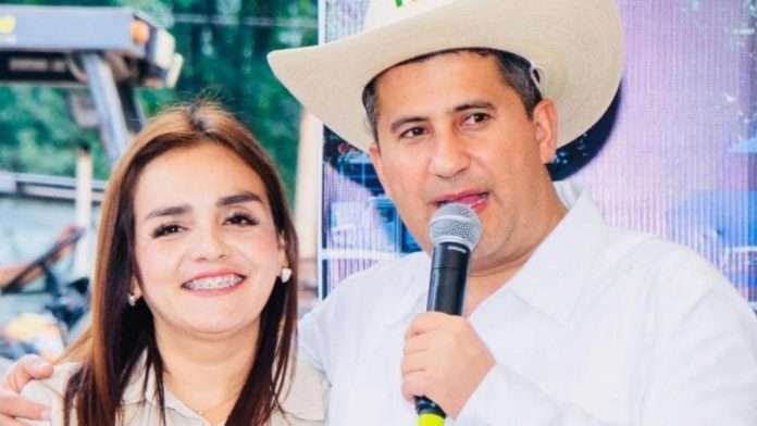 Esposa de Carlos Manzo