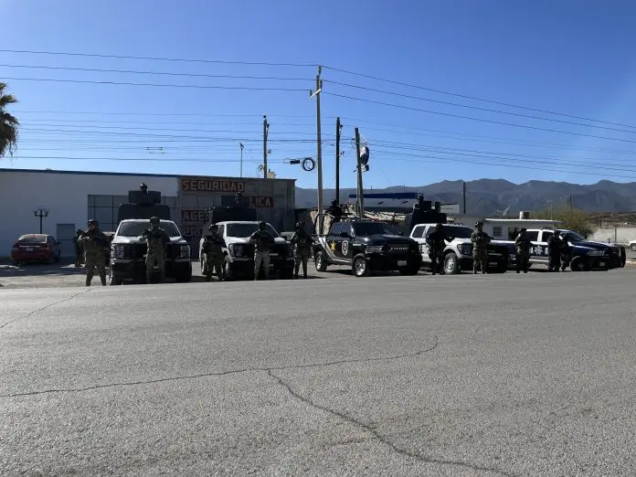 Autoridades de Múzquiz redoblan operativos de seguridad durante la temporada decembrina con apoyo de corporaciones estatales para mantener el orden y prevenir delitos.