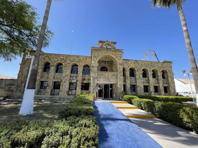Durante la temporada decembrina, el Ayuntamiento de Múzquiz mantendrá guardias en sus departamentos