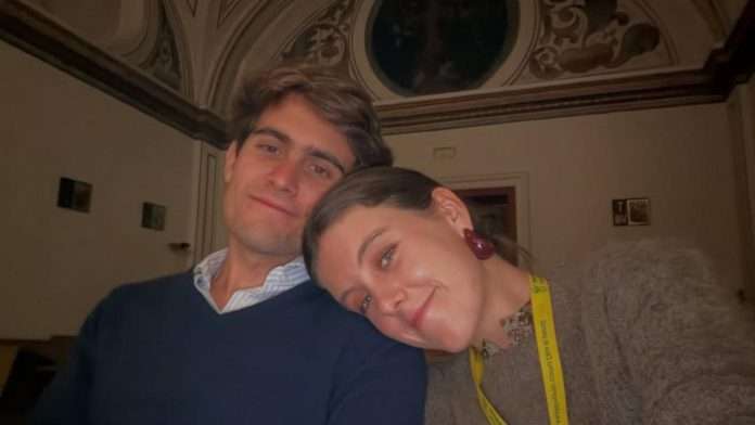 Influencer confirma fallecimiento de su prometido