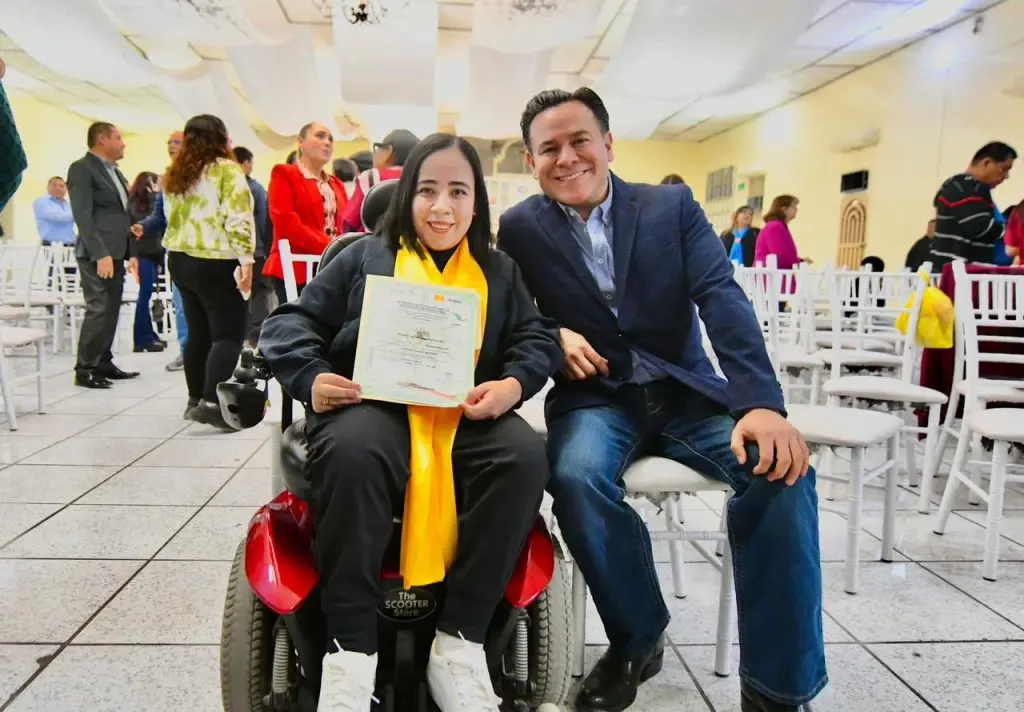 Mejora Coahuila e ICATEC entregan constancias por conclusión de cursos de autoempleo y emprendimiento