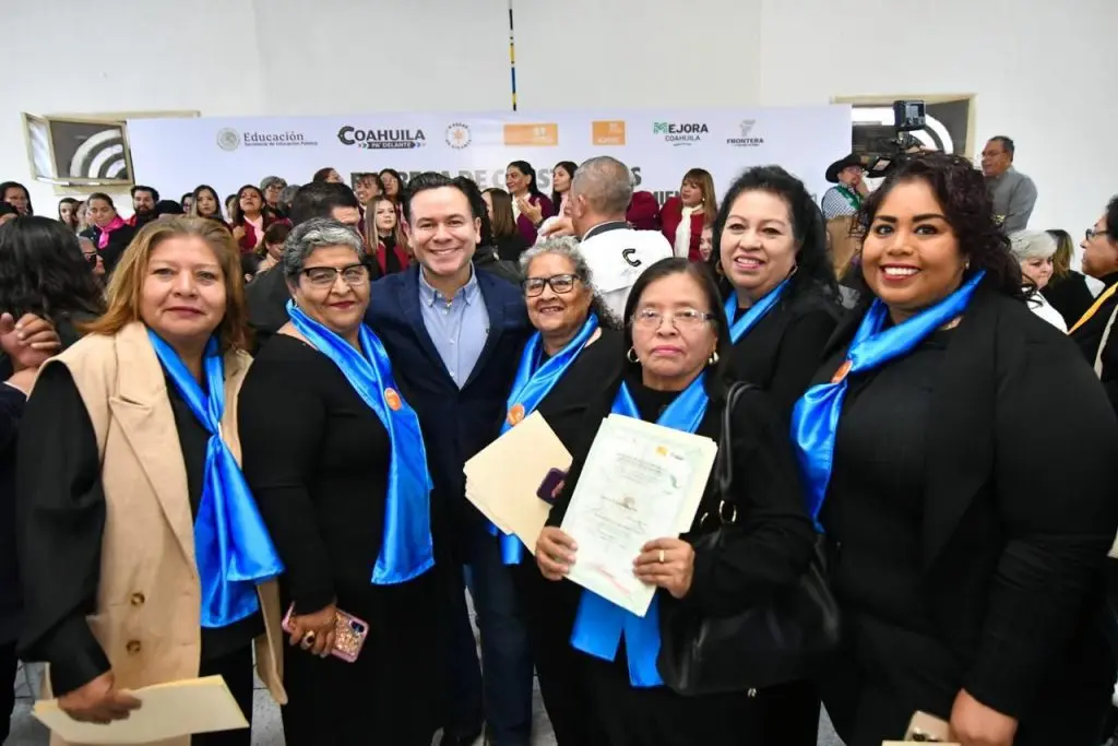 Mejora Coahuila e ICATEC entregan constancias por conclusión de cursos de autoempleo y emprendimiento