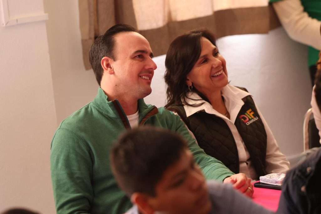 Viven emotiva posada con los niños y niñas de las Casa Hogar, Rosa y Azul