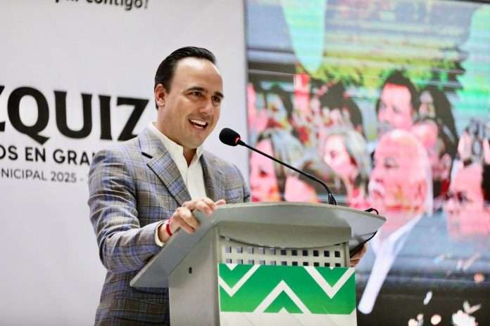 El gobernador Manolo Jiménez Salinas acompañó a Laura Jiménez Gutiérrez, alcaldesa de Múzquiz