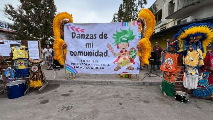 Se realizó el evento “Danzas de mi Comunidad” en la Villa de Palaú con la participación de seis jardines de niños