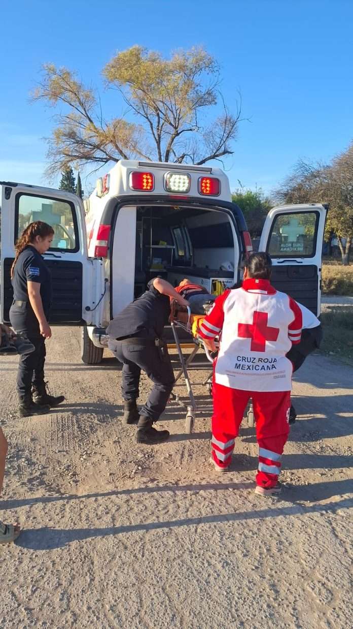 mujer inconsciente en la colonia Las Azucenas