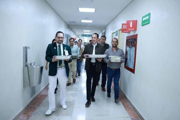 Reconoce Emilio labor de cuerpos de emergencia en nochebuena