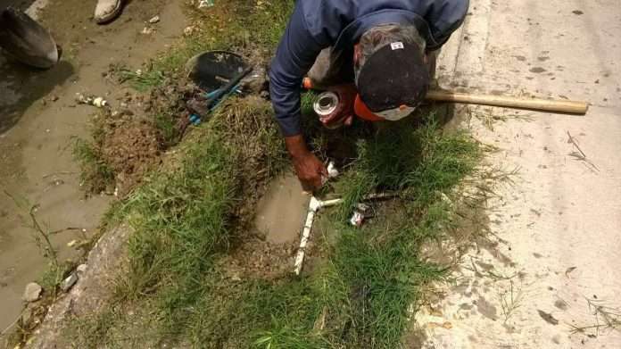 Advierte SIMAS sanciones por tomas clandestinas