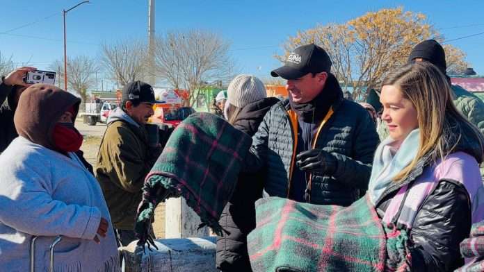 Continúa operativo ‘’abrigando corazones’’ ante bajas temperaturas en Acuña