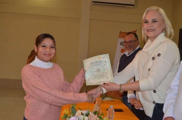 ICATEC Múzquiz concluyó cursos de gastronomía, repostería y desarrollo personal en Minas de Barroterán