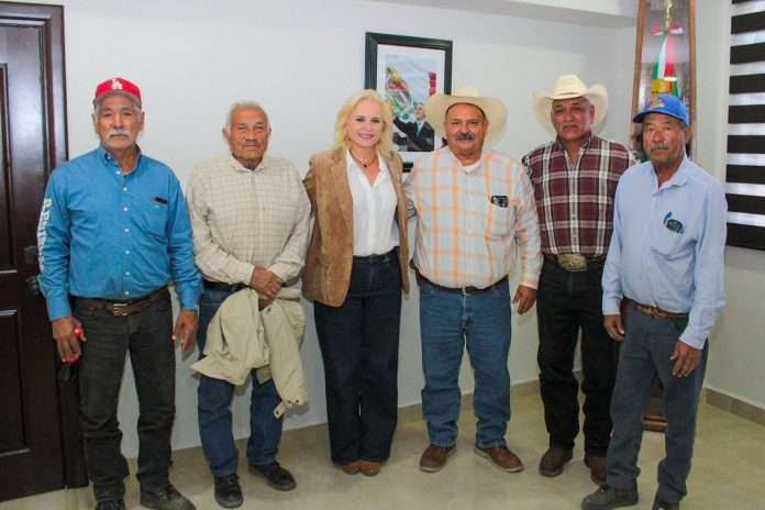 Laura Jiménez sostiene reunión con el nuevo Comisariado