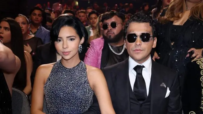 Atacan convoy de Christian Nodal y Ángela Aguilar