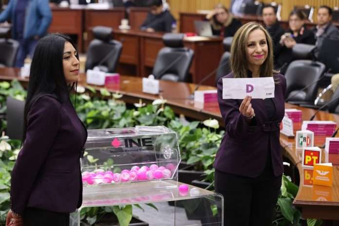 Ciudadanía de Coahuila nacida en julio y agosto