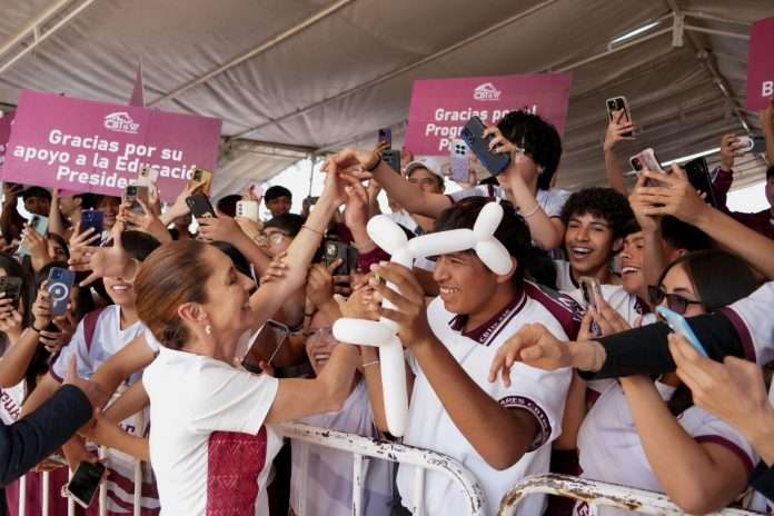 Claudia Sheinbaum da banderazo a inicio de obra del Hospital Regional de Especialidades de Saltillo