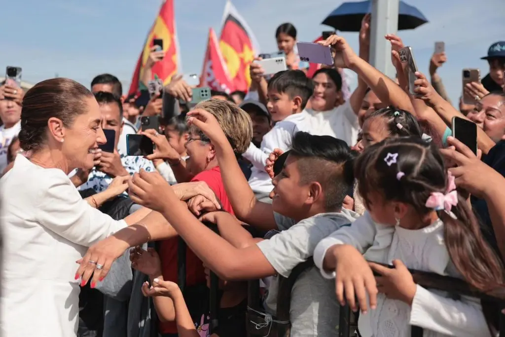 Con las meta de 1.8 millones de viviendas estamos construyendo bienestar: Claudia Sheinbaum encabeza entrega de viviendas en Juárez, Nuevo León