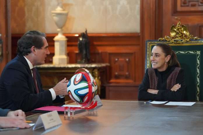 El trofeo del Mundial 2026 arribará a México este viernes, confirma Sheinbaum