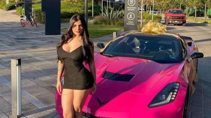 Karely Ruiz