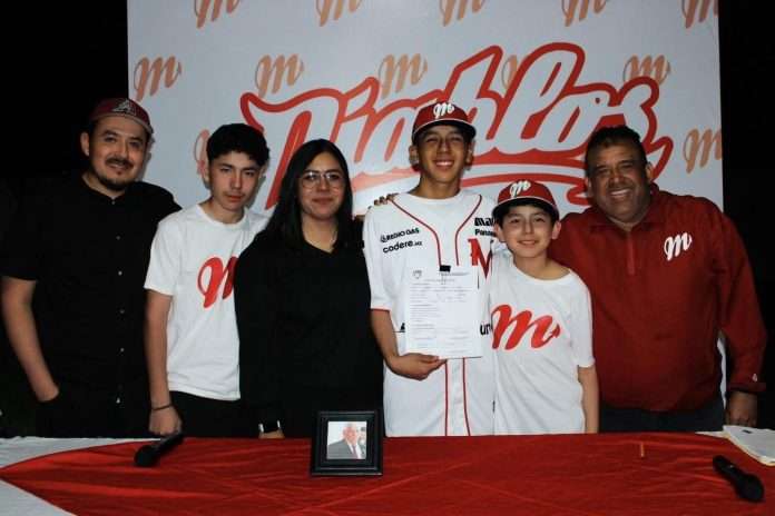 Mateo Vázquez firma con los Diablos Rojos y pone en alto a San Buenaventura