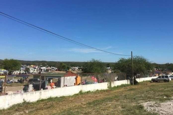 Analiza municipio ampliación del panteón Amistad Eterna