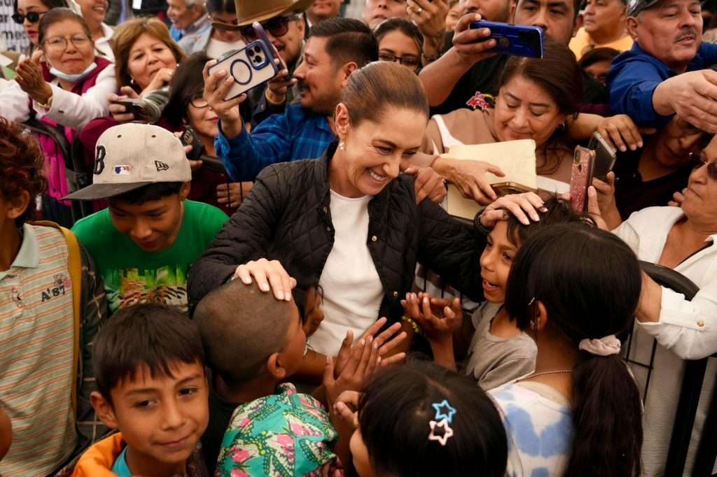 Vivienda para el Bienestar es el más programa ambicioso en la historia de México con 1.8 millones de viviendas en el sexenio Claudia Sheinbaum hace entrega en Monclova, Coahuila