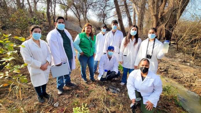 Estudiantes del Tec Múzquiz realizan práctica en descargas de aguas residuales
