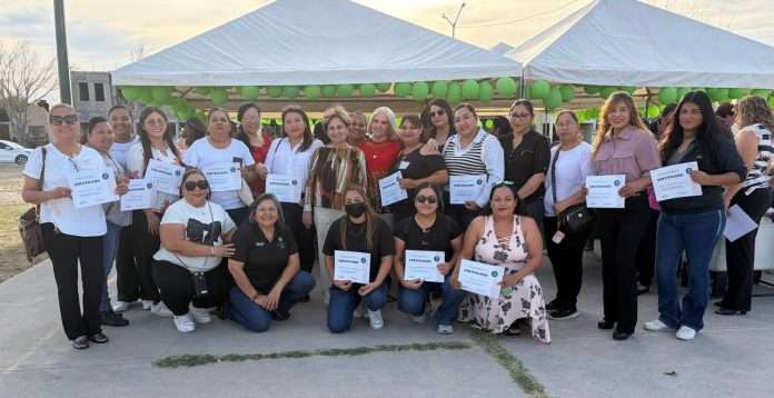 Clausura DIF Sabinas curso de pastelería con 79 alumnas certificadas