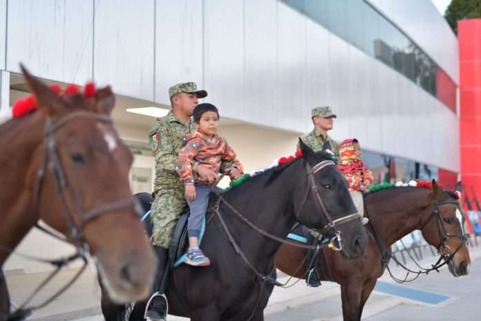 Anuncia Ejercito mexicano gran cabalgata en Acuña