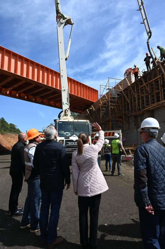 Educación, carreteras, Programas para el Bienestar, salud y vivienda: Claudia Sheinbaum consolida obras clave en Michoacán, San Luis Potosí y Nuevo León