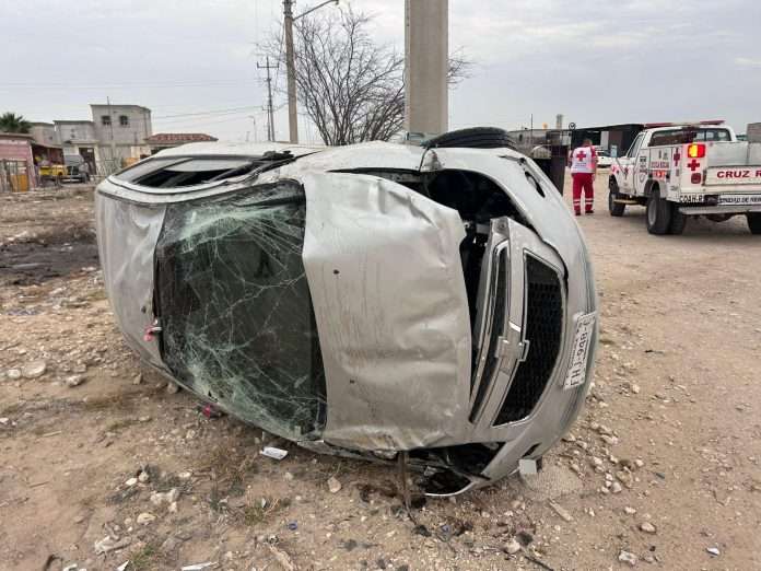 Joven de 19 años pierde la vida tras volcadura en la carretera Santa Eulalia
