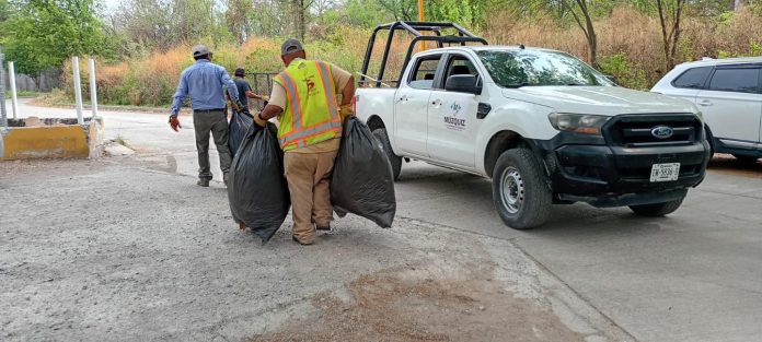 Como parte de estas acciones, las cuadrillas realizaron labores en el Boulevard Múzquiz–Palaú, así como en el Parque Campestre