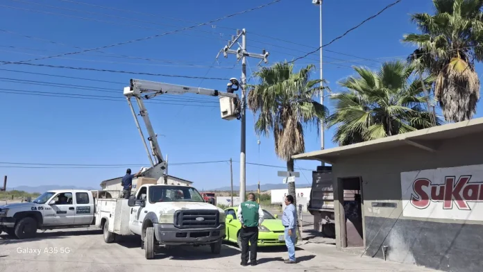 Barroterán avanza hacia el 100% de iluminación con luminarias LED, mejorando la seguridad, imagen urbana y calidad de vida en Múzquiz.
