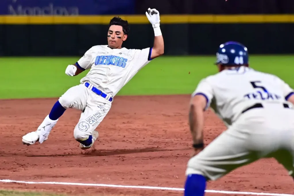 Acereros cae ante Sultanes en juego de pretemporada