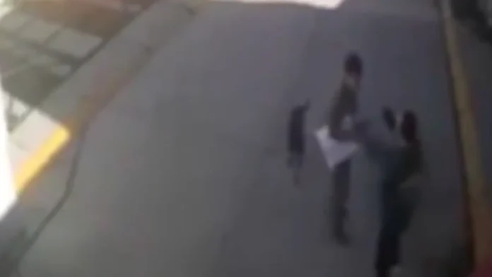 Agresión a menor con autismo