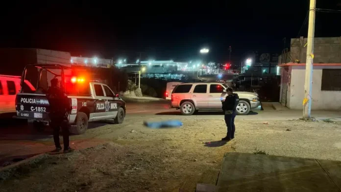 Cayó fuera de bar El Aguaje