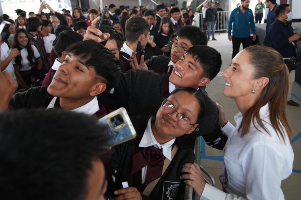 Claudia Sheinbaum inaugura 2 Bachilleratos Nacionales en Chimalhuacán e Ixtapaluca en beneficio de más de 2 mil estudiantes