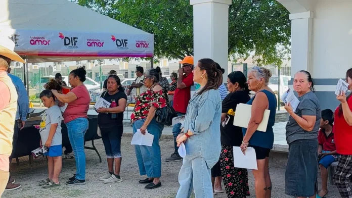 Concluye con éxito Feria de la Mujer beneficiando a más de mil mujeres acuñenses