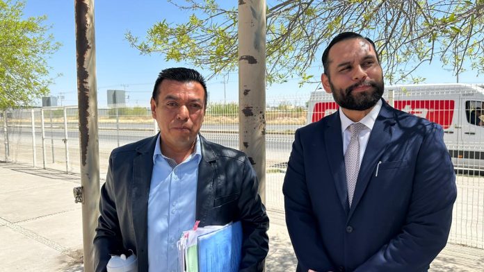 Ramon Alfredo Ramírez Ocampo (der.)