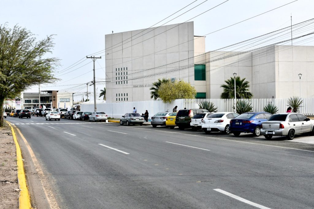 Román Cepeda entrega la pavimentación del bulevar Torreón 2000 y prolongación Juárez 